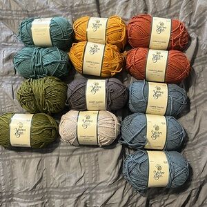 Yarn Bee Yarn Lot